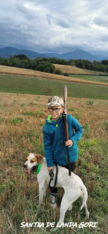 de landa gori - SANTXA DE LANDA GORI :Amour de la famille...Chasse PYRENNEES !