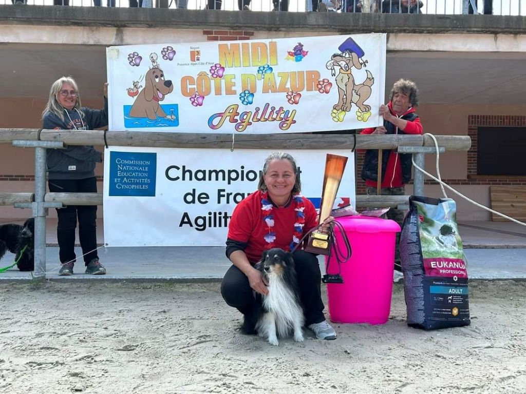 des Crocs de Provence - Nox 3ème au Championnat de France d'agility